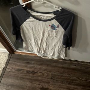 It is a woman’s stitch shirt